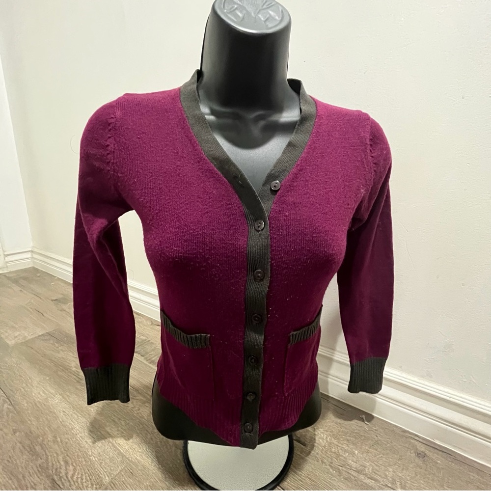 vintage eggplant purple cardigan with gray details